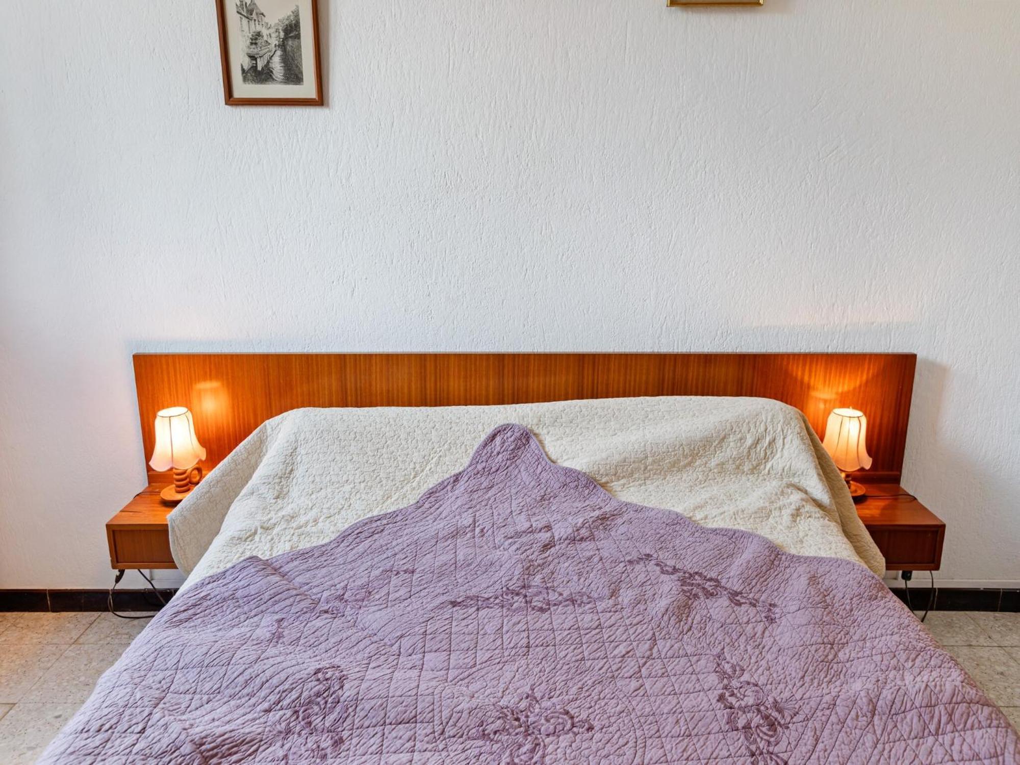 Apartment With Pool Amid Vineyards And Near The Beach Mèze Exteriér fotografie