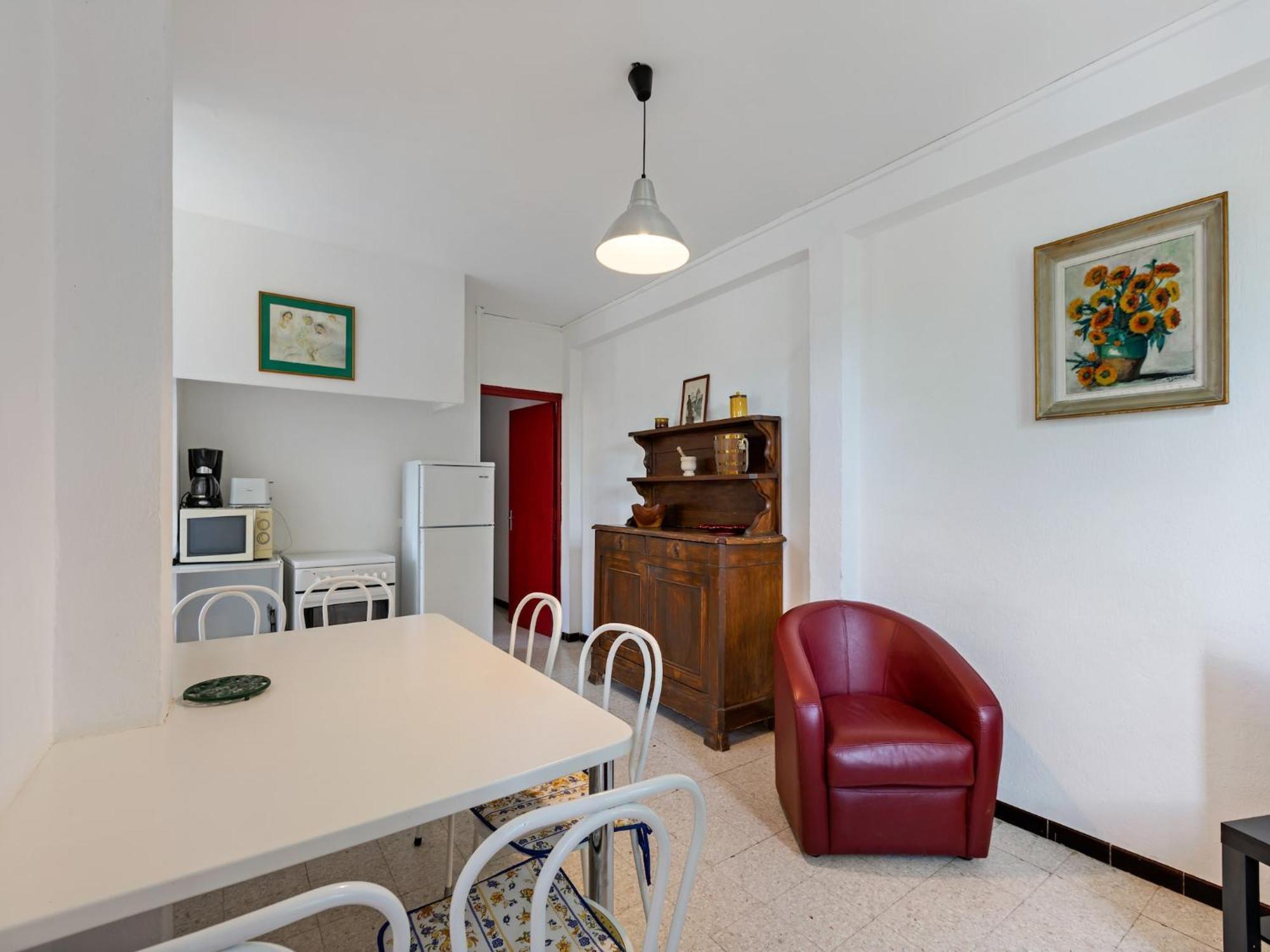 Apartment With Pool Amid Vineyards And Near The Beach Mèze Exteriér fotografie
